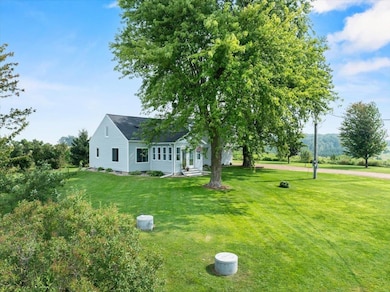 N10160 Sparrow Ave, Loyal, WI 54446 - photo 7