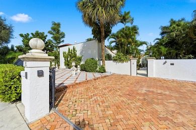 281 Granada Rd, West Palm Beach, FL 33401 - photo 2