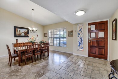 10430-North-77th-Street-5