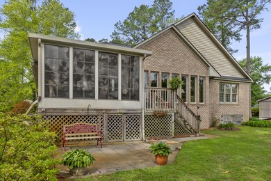 204 Outrigger Rd-6