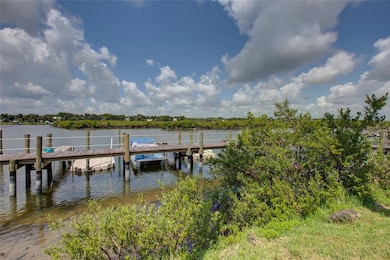 Docks