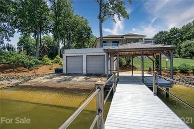 You Must See the boat house, a rare find on Lake N