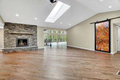 122 Broadmoor Dr, Hawley, PA 18428 - photo 5