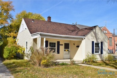 210 N Elm St, Woodville, OH 43469 - photo 3