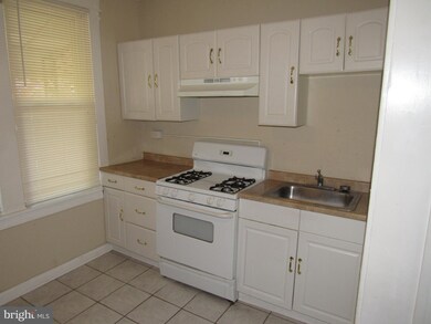 7 N Monastery Ave, Baltimore, MD 21229 - photo 4