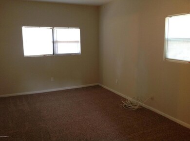 2141 Goltare Dr, Jacksonville, FL 32216 - photo 4