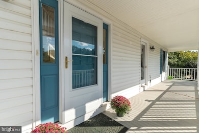 864 Neighbors Way, Perkasie, PA 18944 - photo 2