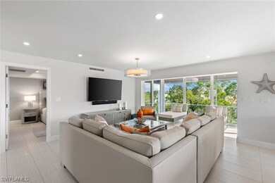 576 12th Ave S unit 576, Naples, FL 34102 - photo 4