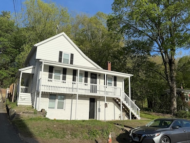 4 N Spring St, Ansonia, CT 06401 - photo 2