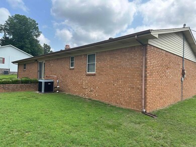 402 Cooper Cir, Paragould, AR 72450 - photo 6