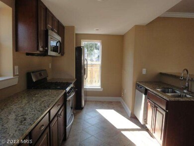 27 2nd Ave, Halethorpe, MD 21227 - photo 6