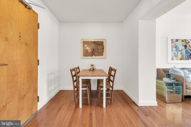 2633 Adams Mill Rd NW unit 403, Washington, DC 20009 - photo 7