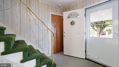 521 Brook Ln, Warminster, PA 18974 - photo 5