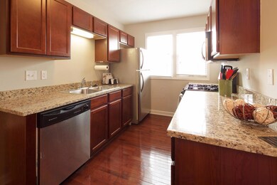 69 E 5th Ave 6