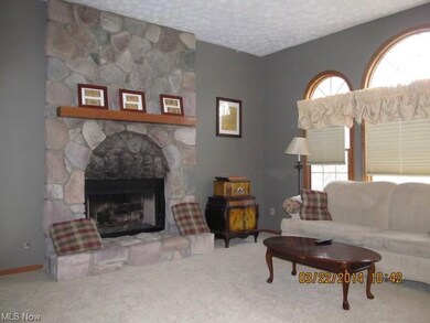 27000 Pondside Point, Olmsted Falls, OH 44138 - photo 3