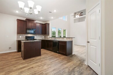 903 Bernard Meadows Dr, East Bernard, TX 77435 - photo 5