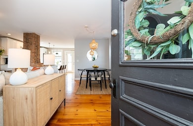 43 Irving St, Salem, MA 01970 - photo 4