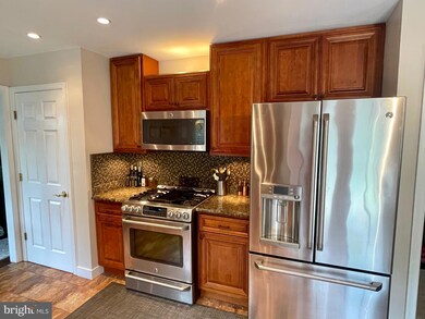 1705 Vestment Ct, Severn, MD 21144 - photo 5