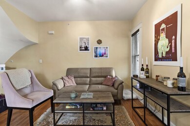 339 Hurley St unit 4, Cambridge, MA 02141 - photo 3