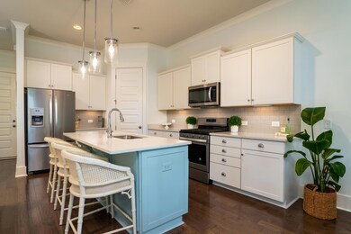 2204 Brockton Lane Mount-large-006-045-B