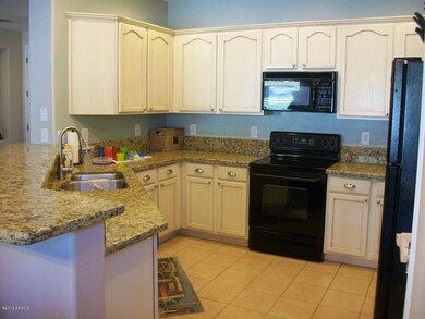 KITCHEN I
