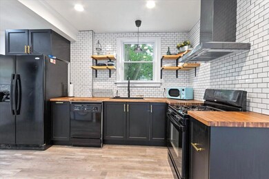 10-Kitchen
