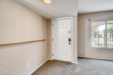 07 Foyer