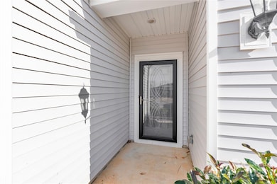 3005 Striped Maple Ct, Charlotte, NC 28215 - photo 2