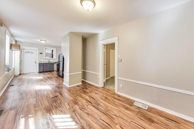1131 W Taylor St unit 1R, Chicago, IL 60607 - photo 7