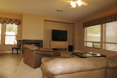 6 Fam room