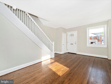 3701 Colborne Rd, Baltimore, MD 21229 - photo 7