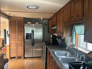 11 Aspen Cir, Kittery, ME 03904 - photo 6