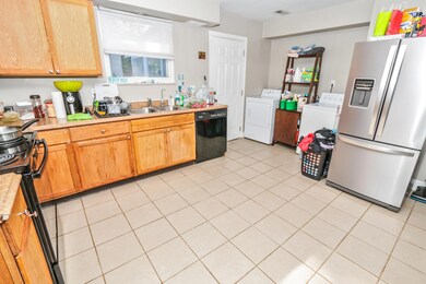 3453 Oaklawn St, Columbus, OH 43224 - photo 4