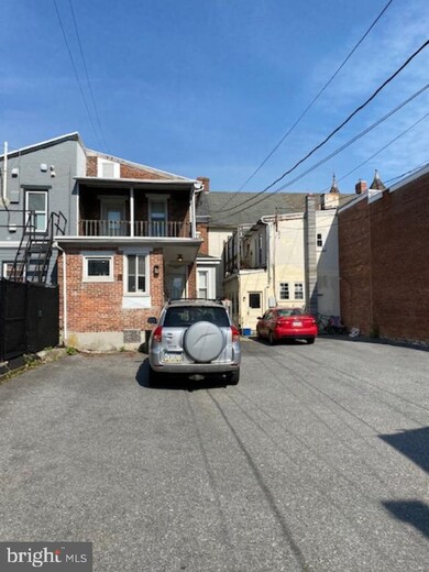 122 W Main St, Kutztown, PA 19530 - photo 3