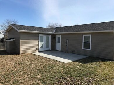 363 Ridgemere Way-1
