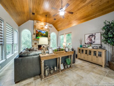 14720 Chinquapin, Helotes, TX 78023 - photo 5