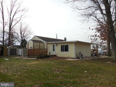 1595 Shatzer Rd, Chambersburg, PA 17201 - photo 5