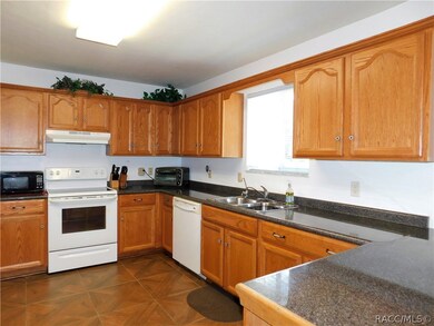 8120 SW 202nd Ave, Dunnellon, FL 34431 - photo 4