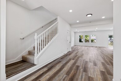 2024-8-7 243 Meyers Ave 015