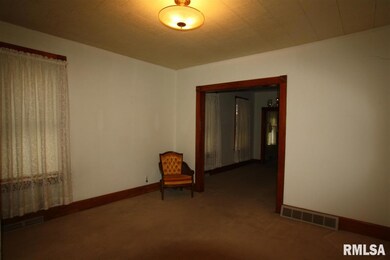 1933 W 2nd St, Davenport, IA 52802 - photo 3