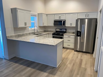 2070 Black Bear Dr, Portage, MI 49024 - photo 3