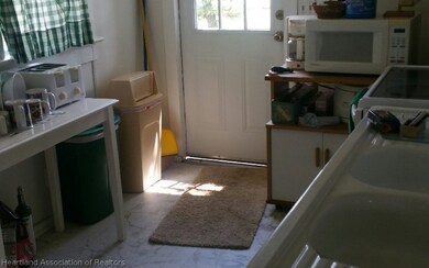 838 Lake Josephine Dr, Sebring, FL 33875 - photo 3