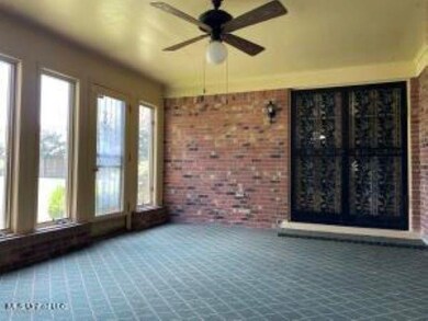 155 N Parkway St, Hernando, MS 38632 - photo 2