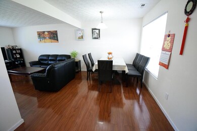 6 View of Eating Area