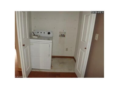 LAUNDRY AREA
