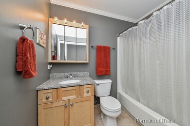 405 Bayview Ave, Naperville, IL 60565 - photo 5