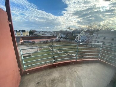 The Montclair Condominiums unit 211, Quincy, MA 02171 - photo 4