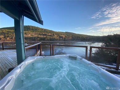 20863 Lake Sixteen Rd, Mount Vernon, WA 98274 - photo 4