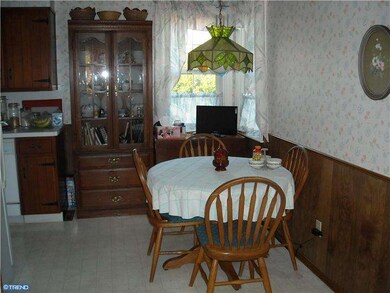 915 Lakeshore Dr, Haddon Township, NJ 08108 - photo 5