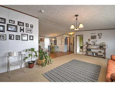 334 E 5th Ave, Watauga, TN 37694 - photo 6